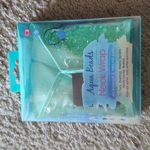 Aqua Beads Neck Wrap